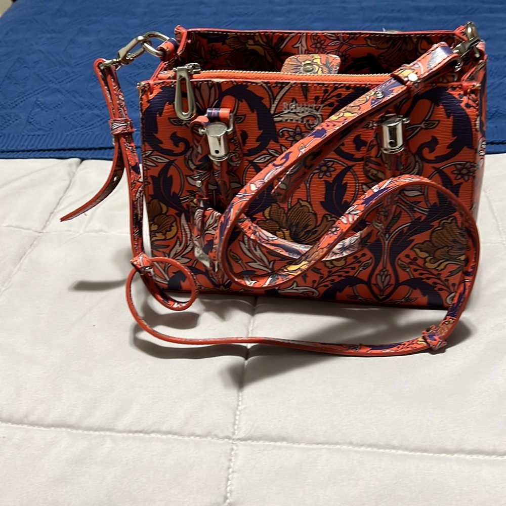 Schutz bag - Picture 2 of 3